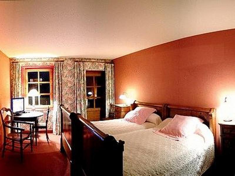 Contact Hotels Le Savigny & Spa Blace ภายนอก รูปภาพ