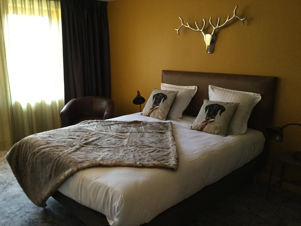 Contact Hotels Le Savigny & Spa Blace ภายนอก รูปภาพ