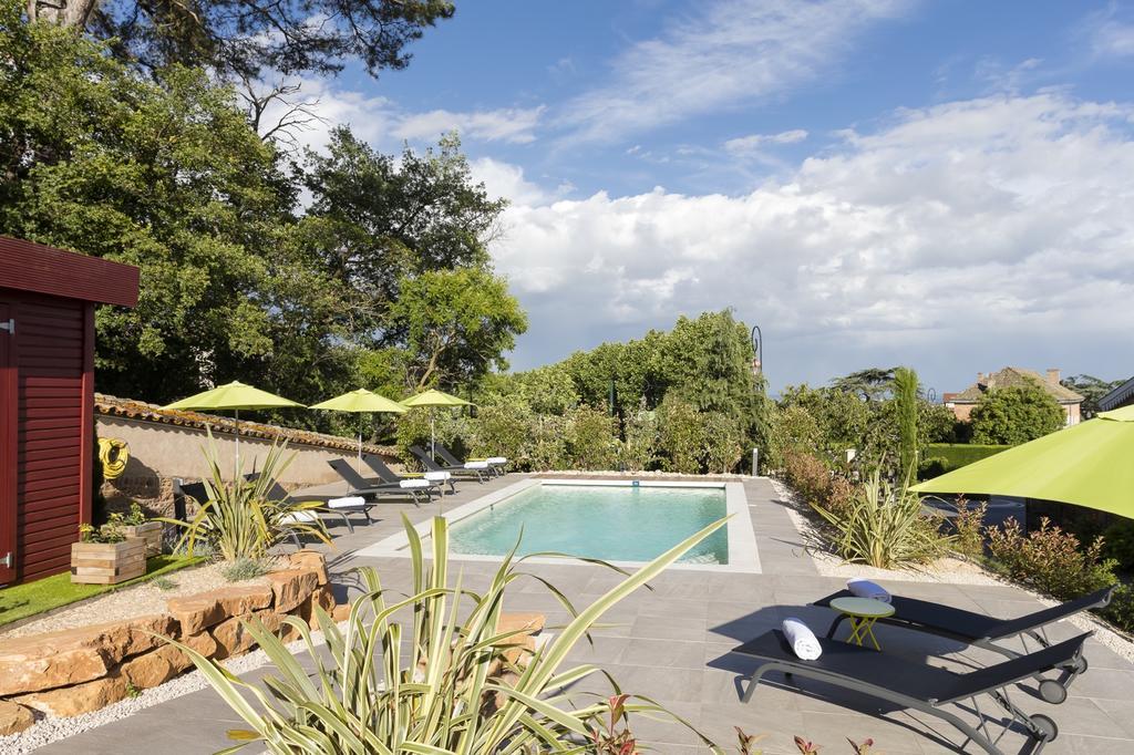 Contact Hotels Le Savigny & Spa Blace ภายนอก รูปภาพ